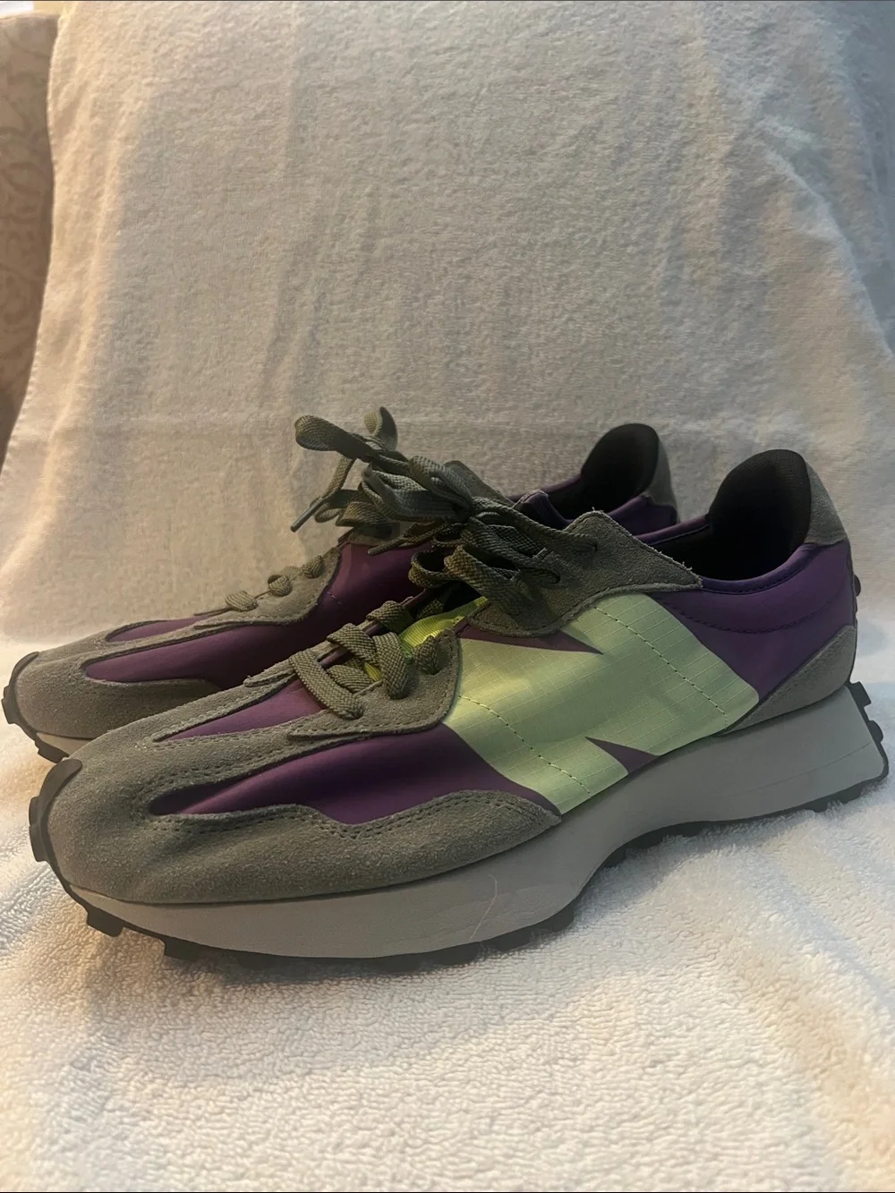 New Balance Purple Gray Green Athletic Sneakers - Picture 1 of 1